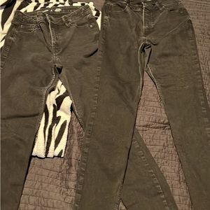 Ladies Black Jeans - Old Navy Rockstar Super Skinny